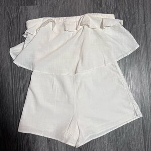 nice short strapless palazzo brand: angel biba color: white size M